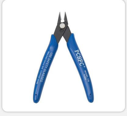 Pince Bleu Foncé avec Logo