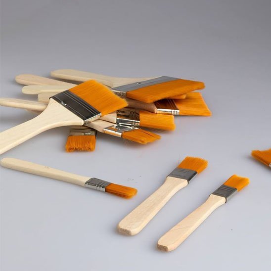 	Set pinceaux professionnels poils nylon orange virole métallique manche bois