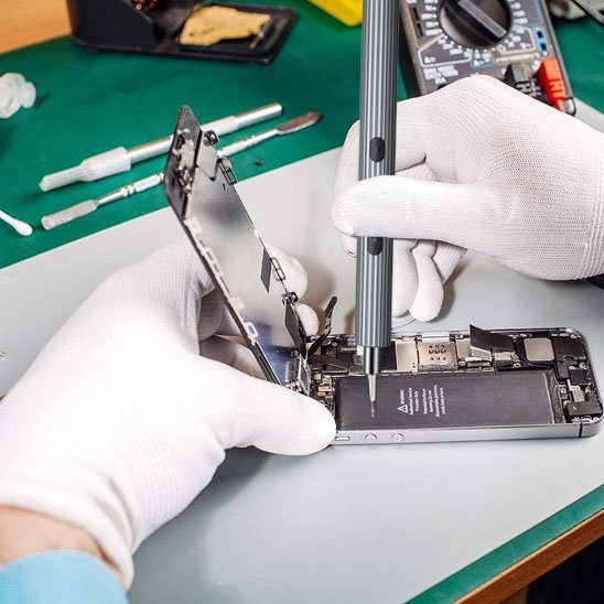 Démonstration des 58 embouts interchangeables du tournevis électrique professionnel