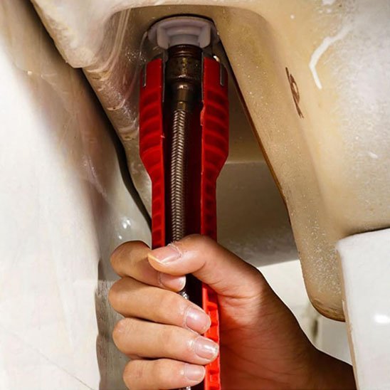 Clé universelle 5 en 1 pour raccords et flexibles de robinet