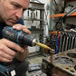 Extracteur de vis filetage inversé en action - réparation moteur atelier