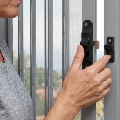 loquet pour porte moustiquaire noir facile à utiliser