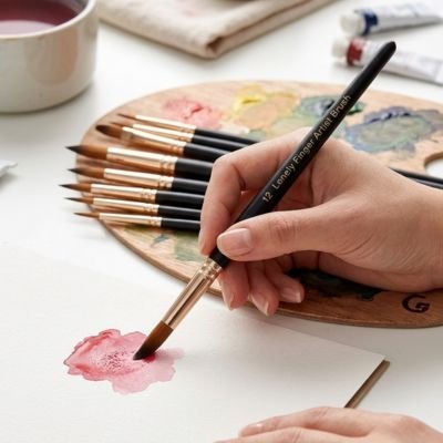 Ensemble de pinceaux professionnels pour aquarelle sur palette en bois